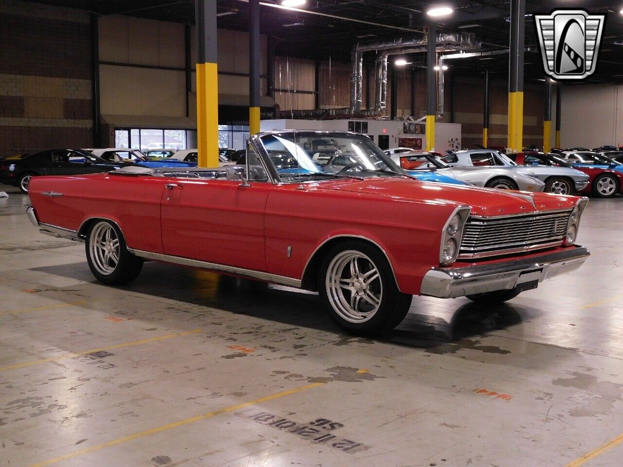 Ford-Galaxie-1965-Red-Black-157894-5