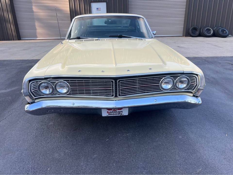 Ford-Galaxie-500-1968-3167-13