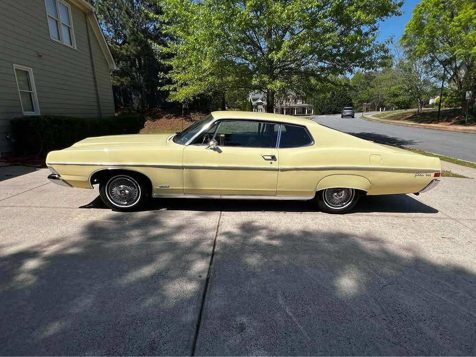 Ford-Galaxie-500-1968-3167-23