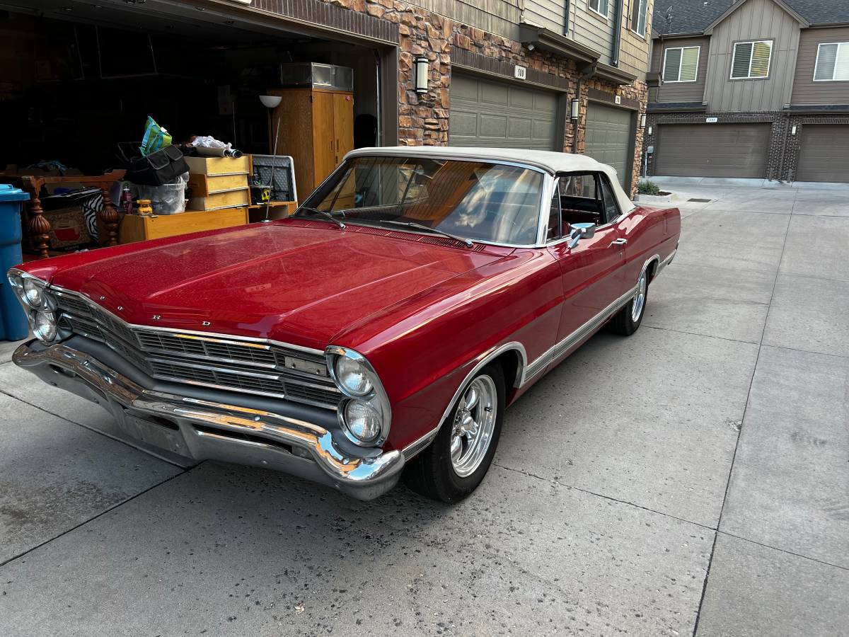 Ford-Galaxie-500-convertible-1967-160934-13