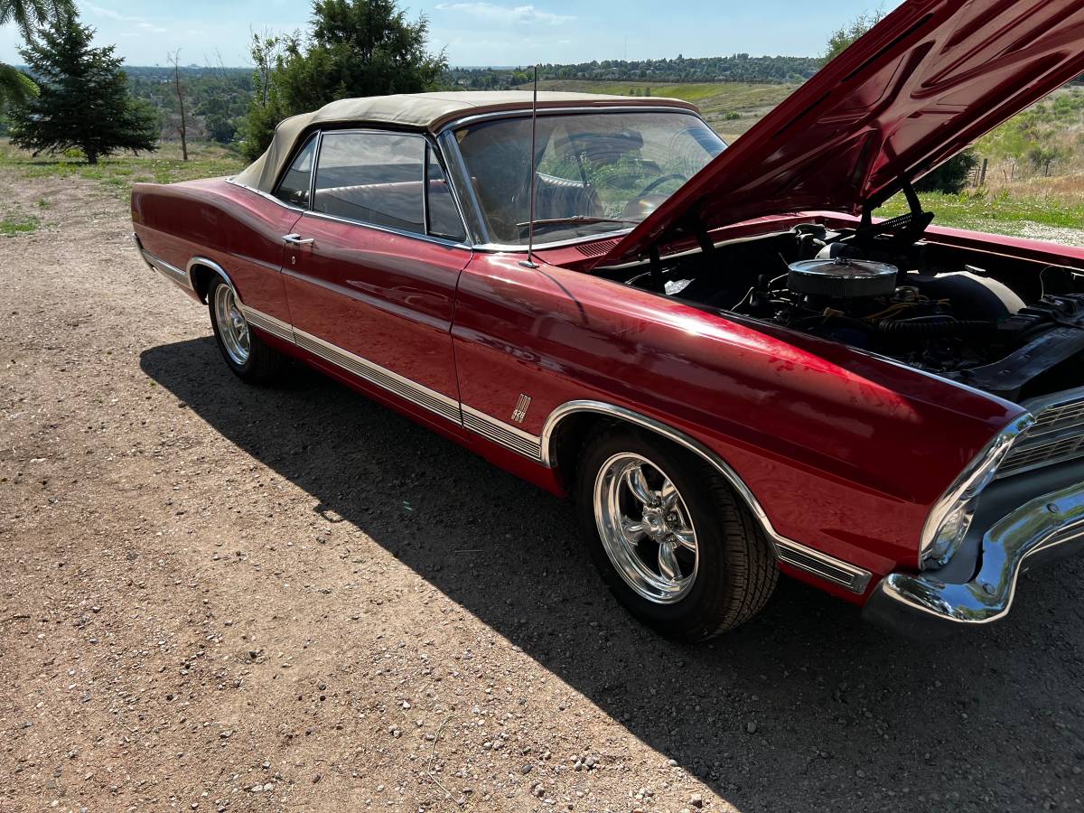 Ford-Galaxie-500-convertible-1967-160934-5