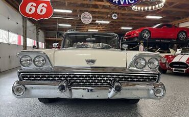 Ford-Galaxie-Cabriolet-1959-White-Blue-125584-1