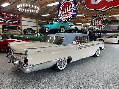 Ford-Galaxie-Cabriolet-1959-White-Blue-125584-23