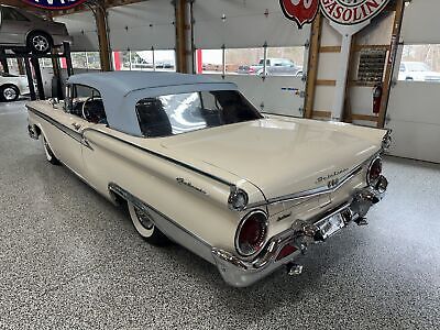 Ford-Galaxie-Cabriolet-1959-White-Blue-125584-4