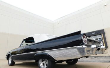 Ford-Galaxie-Cabriolet-1961-Black-Black-105103-8