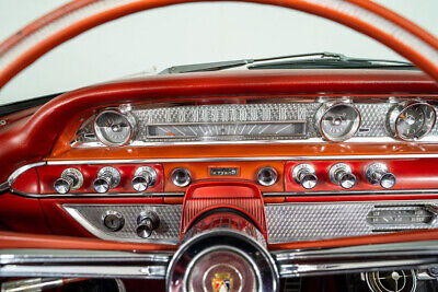 Ford-Galaxie-Cabriolet-1962-Red-Red-108275-22