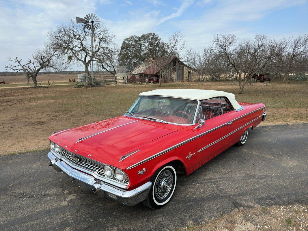 Ford-Galaxie-Cabriolet-1963-Red-Red-104813-1