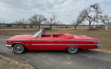 Ford-Galaxie-Cabriolet-1963-Red-Red-104813-10