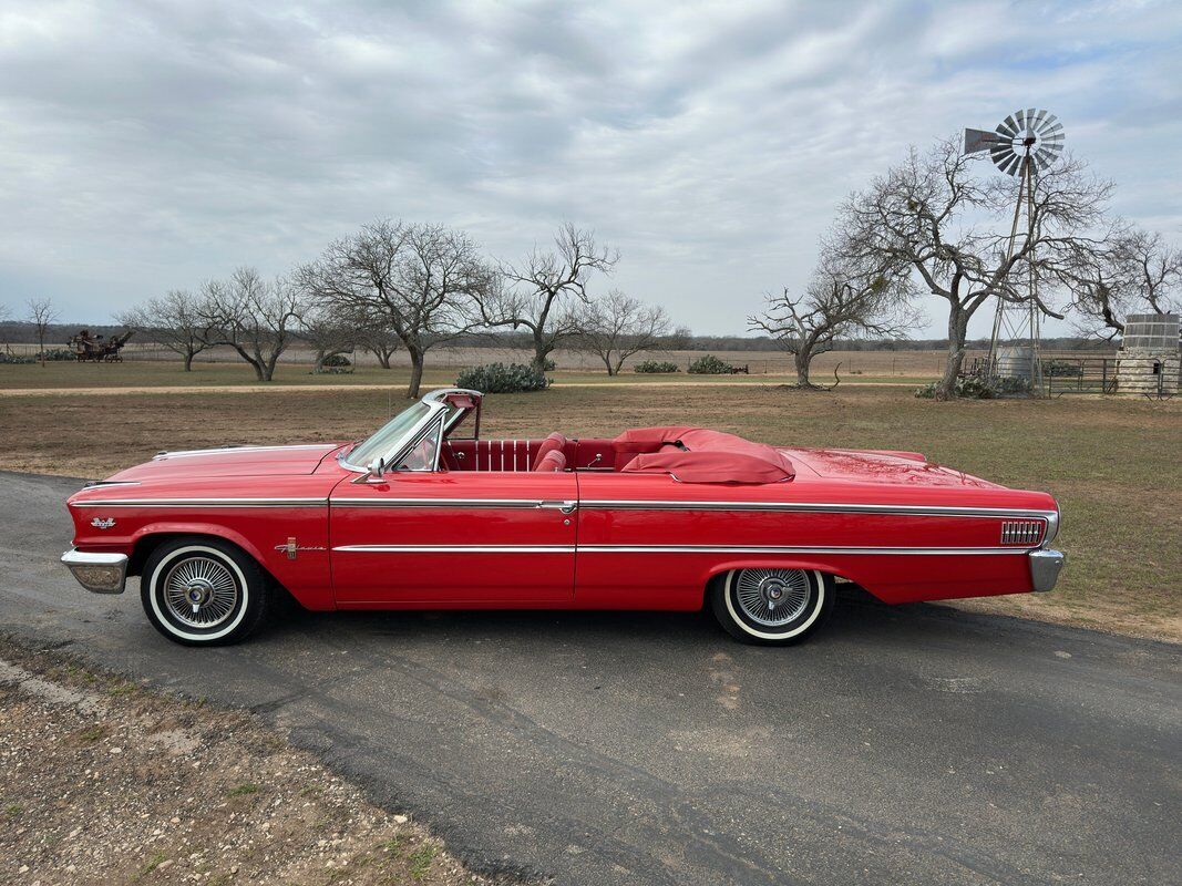 Ford-Galaxie-Cabriolet-1963-Red-Red-104813-10