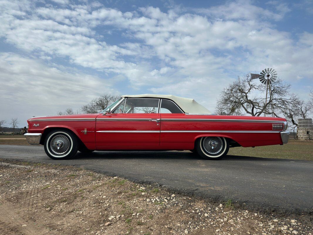 Ford-Galaxie-Cabriolet-1963-Red-Red-104813-9