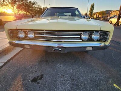 Ford-Galaxie-Cabriolet-1969-Yellow-Black-188060-1