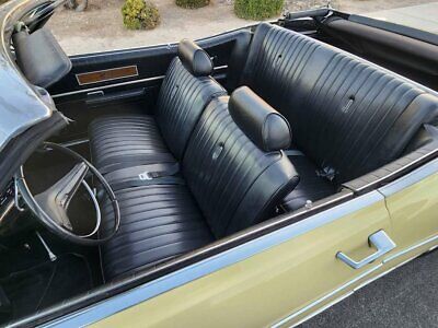 Ford-Galaxie-Cabriolet-1969-Yellow-Black-188060-7