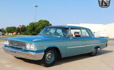 Ford-Galaxie-Coupe-1963-Green-Green-17650-2