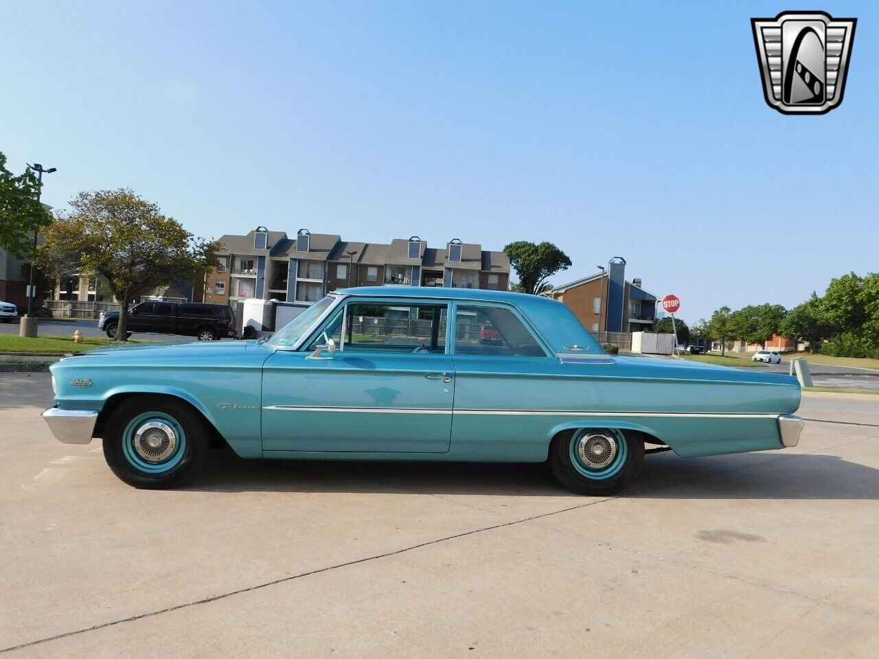 Ford-Galaxie-Coupe-1963-Green-Green-17650-3