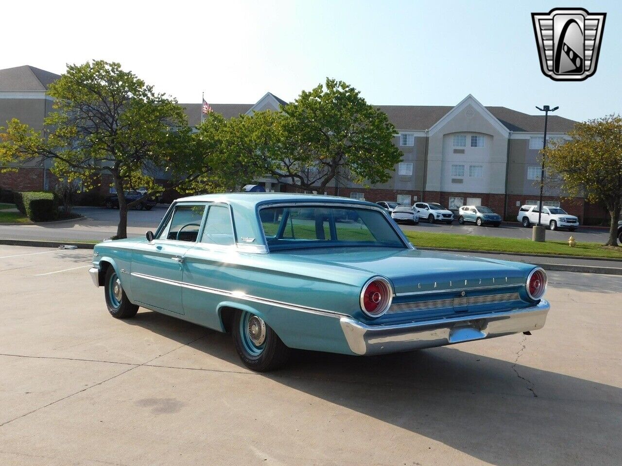 Ford-Galaxie-Coupe-1963-Green-Green-17650-4