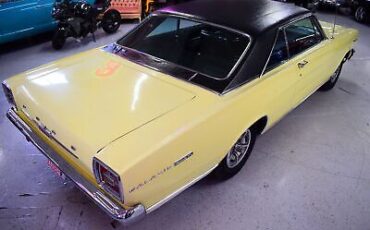 Ford-Galaxie-Coupe-1966-Yellow-Black-160304-11