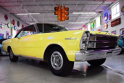 Ford-Galaxie-Coupe-1966-Yellow-Black-160304-2