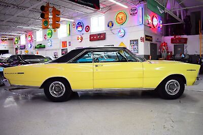 Ford-Galaxie-Coupe-1966-Yellow-Black-160304-3