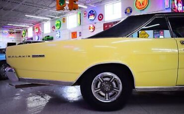 Ford-Galaxie-Coupe-1966-Yellow-Black-160304-7