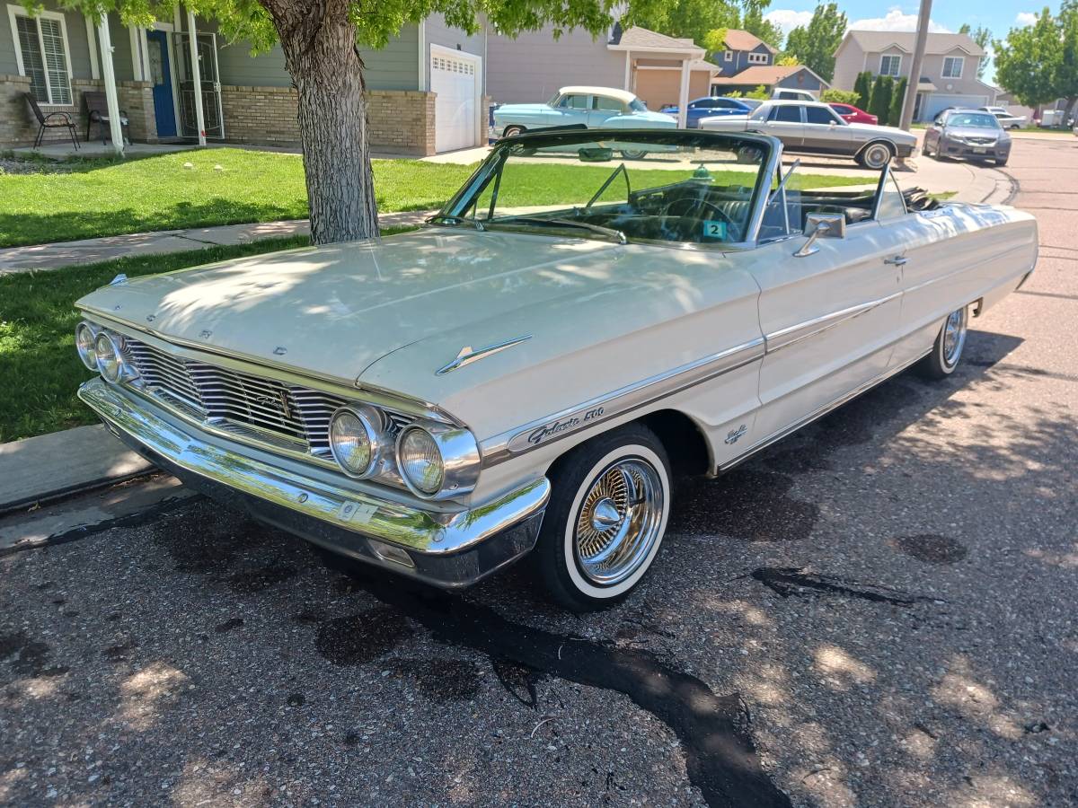 Ford-Galaxie-convertible-1964-160934-4