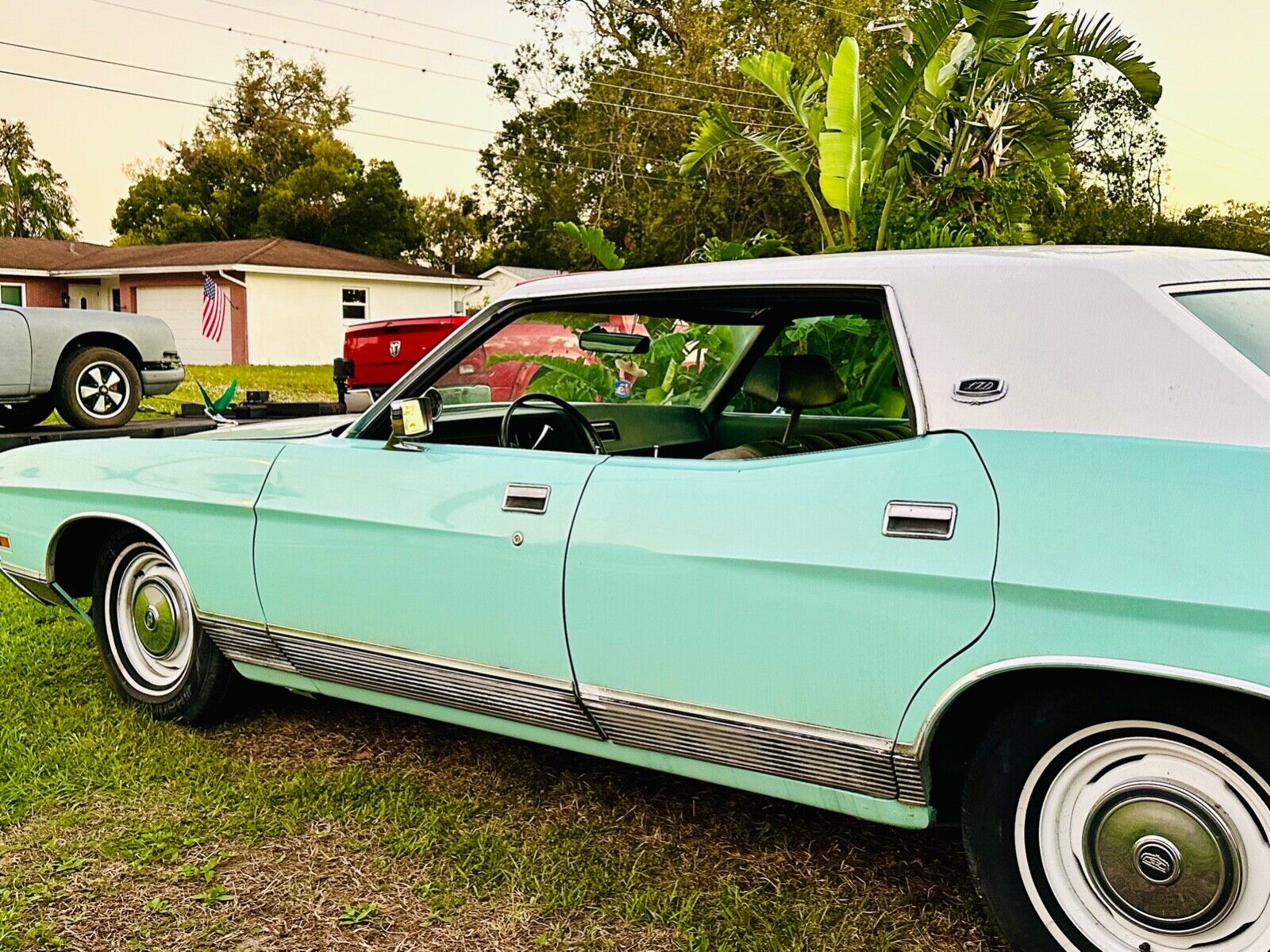 Ford-LTD-Berline-1971-Blue-Green-115873-2