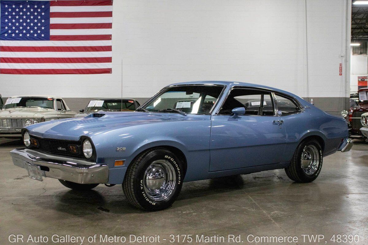 Ford Maverick  year1}