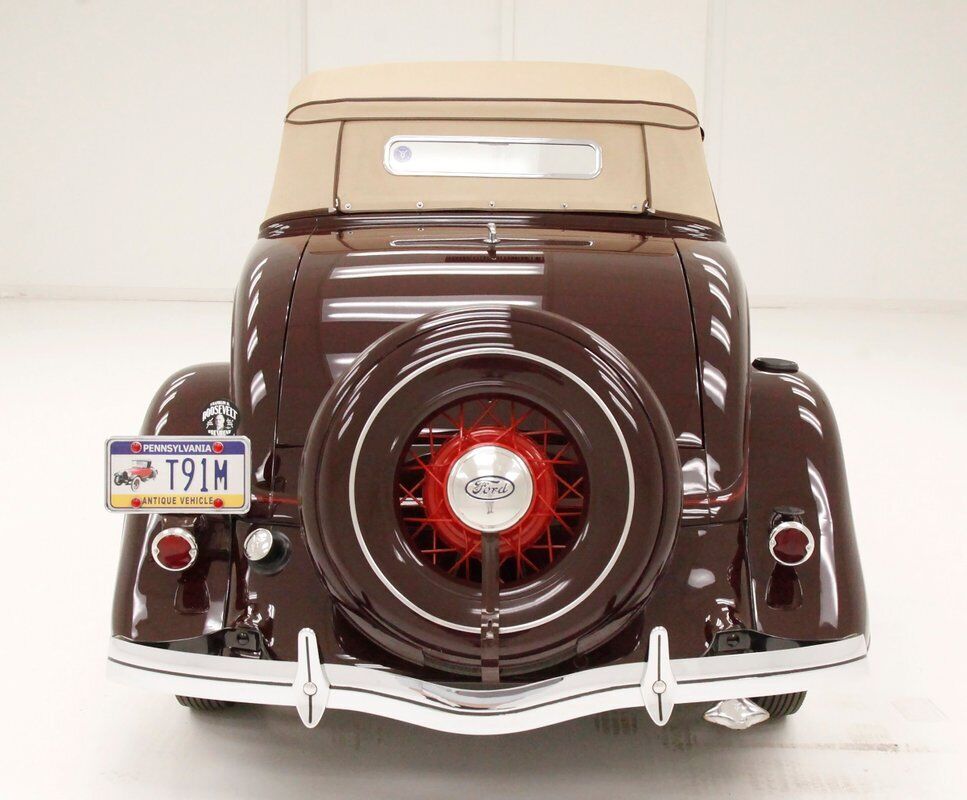 Ford-Model-40-Cabriolet-1934-Coach-Maroon-Tan-139364-4