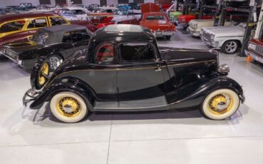 Ford-Model-40-Coupe-1934-Black-Beige-1125-8