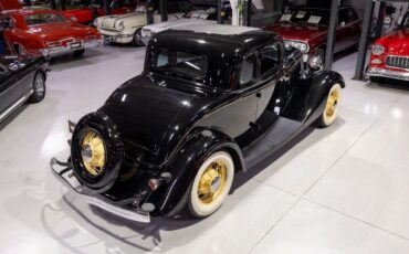 Ford-Model-40-Coupe-1934-Black-Beige-1125-9