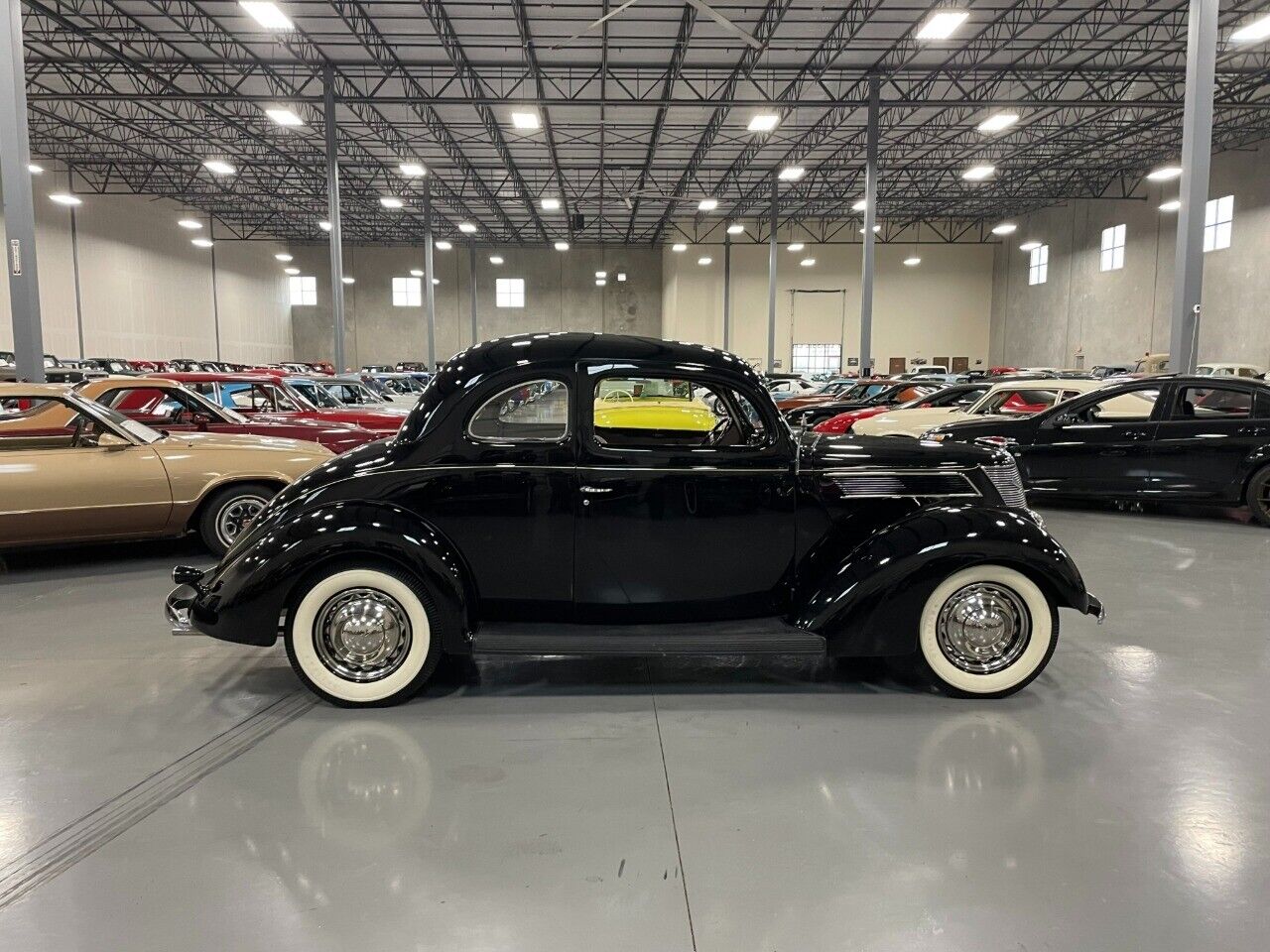 Ford-Model-78-Coupe-1937-Black-Gray-64742-5