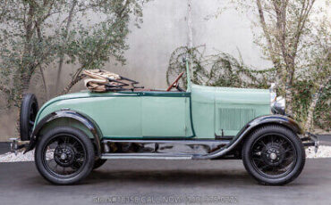 Ford-Model-A-1928-Green-Other-Color-0-3