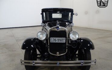 Ford-Model-A-1930-Black-Gray-921-2