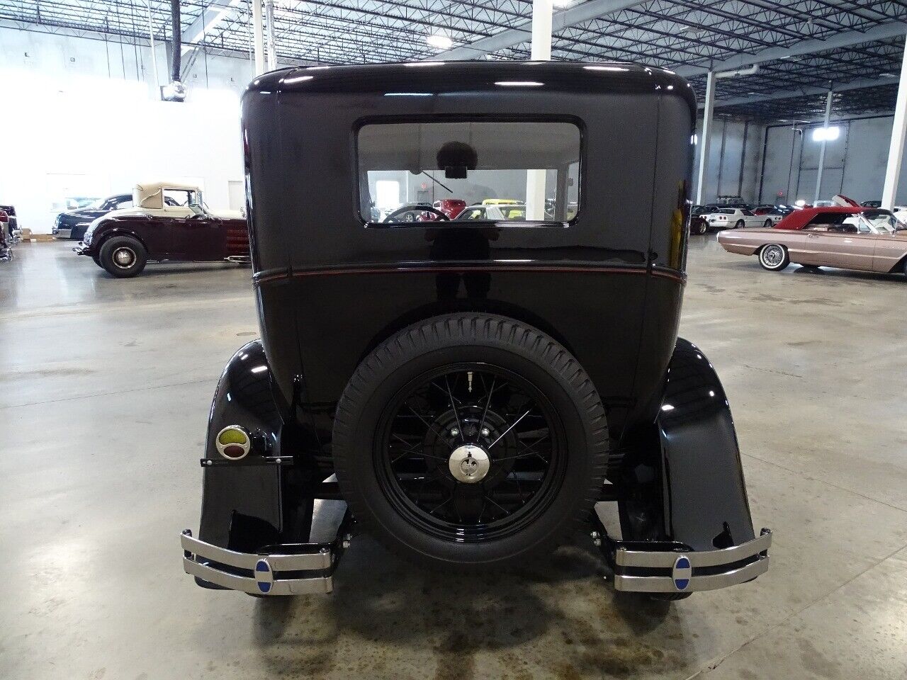 Ford-Model-A-1930-Black-Gray-921-4