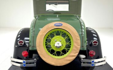 Ford-Model-A-1930-Green-Brown-8932-3