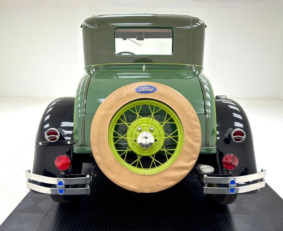 Ford-Model-A-1930-Green-Brown-8932-3