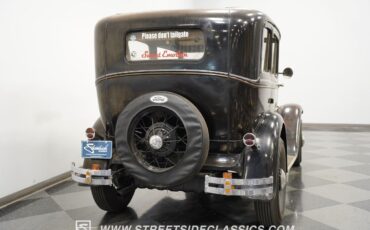 Ford-Model-A-1931-Black-Brown-5417-10