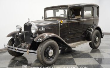 Ford-Model-A-1931-Black-Brown-5417-5