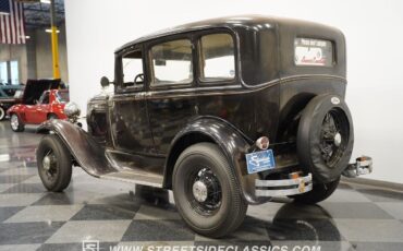 Ford-Model-A-1931-Black-Brown-5417-7