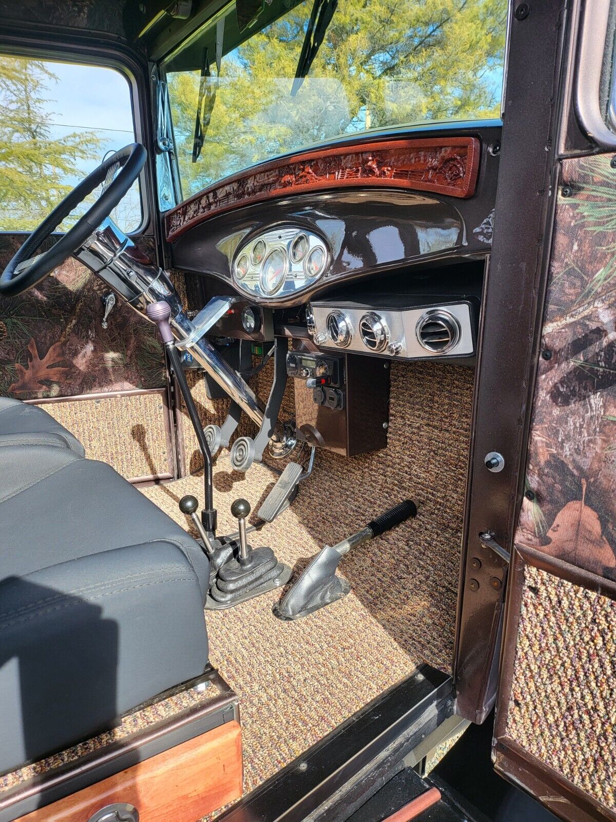 Ford-Model-A-1934-Brown-Brown-1682-21