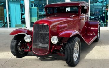 Ford-Model-A-Berline-1930-Red-Tan-3829