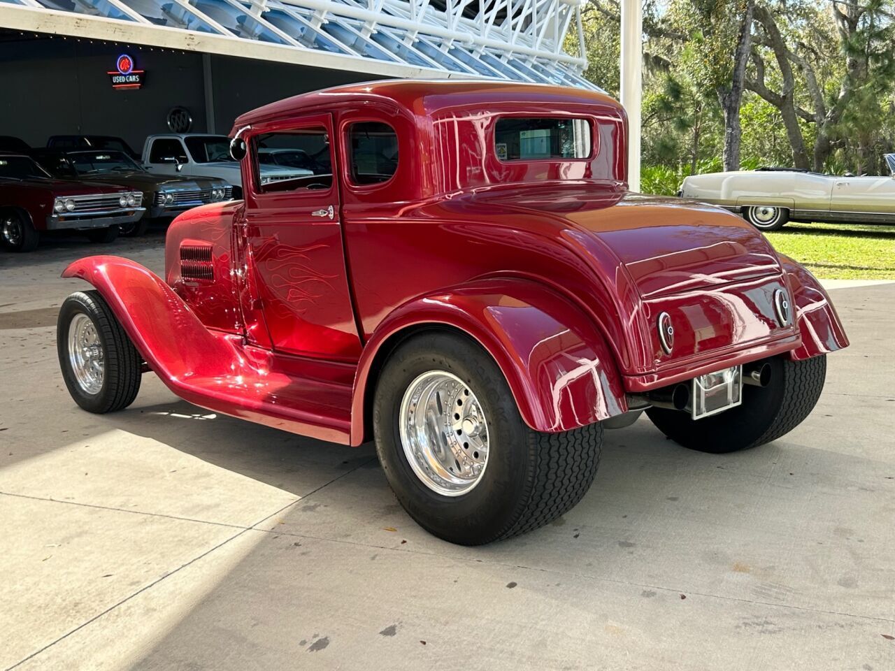 Ford-Model-A-Berline-1930-Red-Tan-3829-7