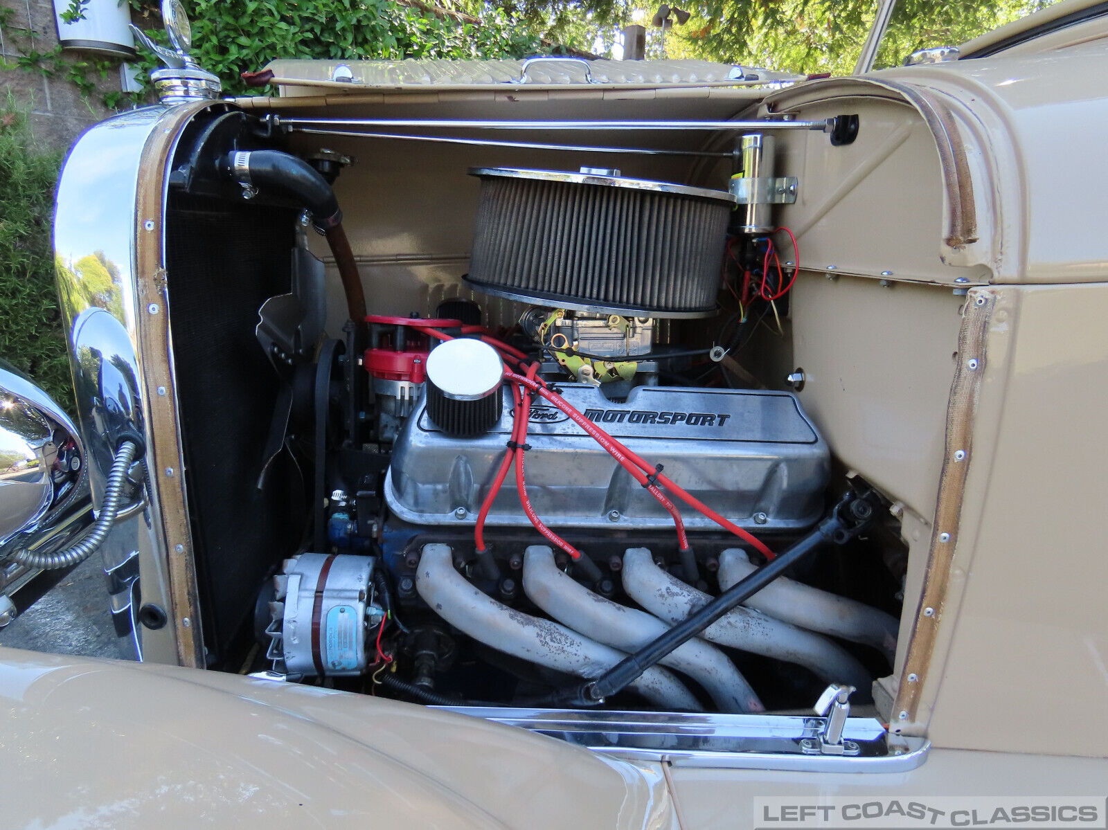 Ford-Model-A-Cabriolet-1928-Beige-Burgundy-135185-18