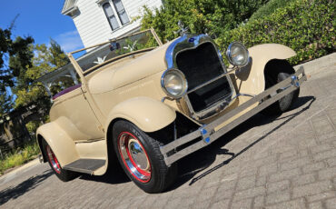 Ford-Model-A-Cabriolet-1928-Beige-Burgundy-135185-22