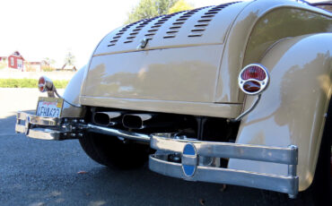 Ford-Model-A-Cabriolet-1928-Beige-Burgundy-135185-9