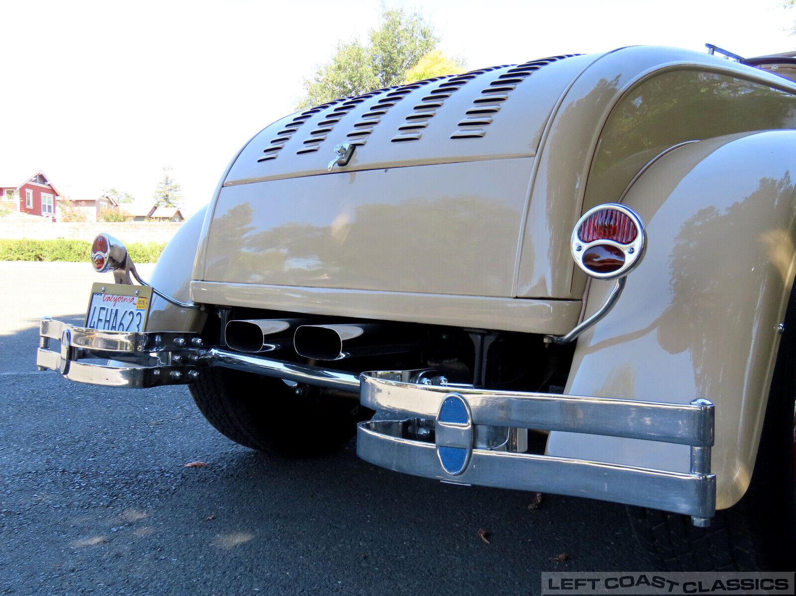 Ford-Model-A-Cabriolet-1928-Beige-Burgundy-135185-9