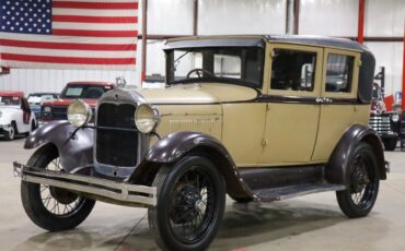 Ford-Model-A-Coupe-1928-Brown-Tan-96292