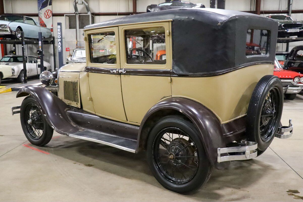 Ford-Model-A-Coupe-1928-Brown-Tan-96292-5