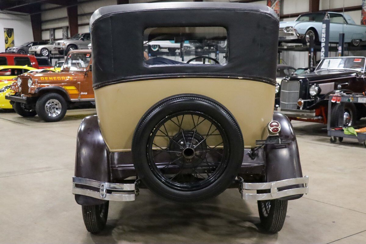 Ford-Model-A-Coupe-1928-Brown-Tan-96292-6