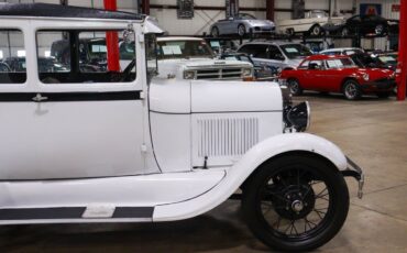 Ford-Model-A-Coupe-1928-White-Gray-51613-10