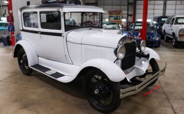 Ford-Model-A-Coupe-1928-White-Gray-51613-11